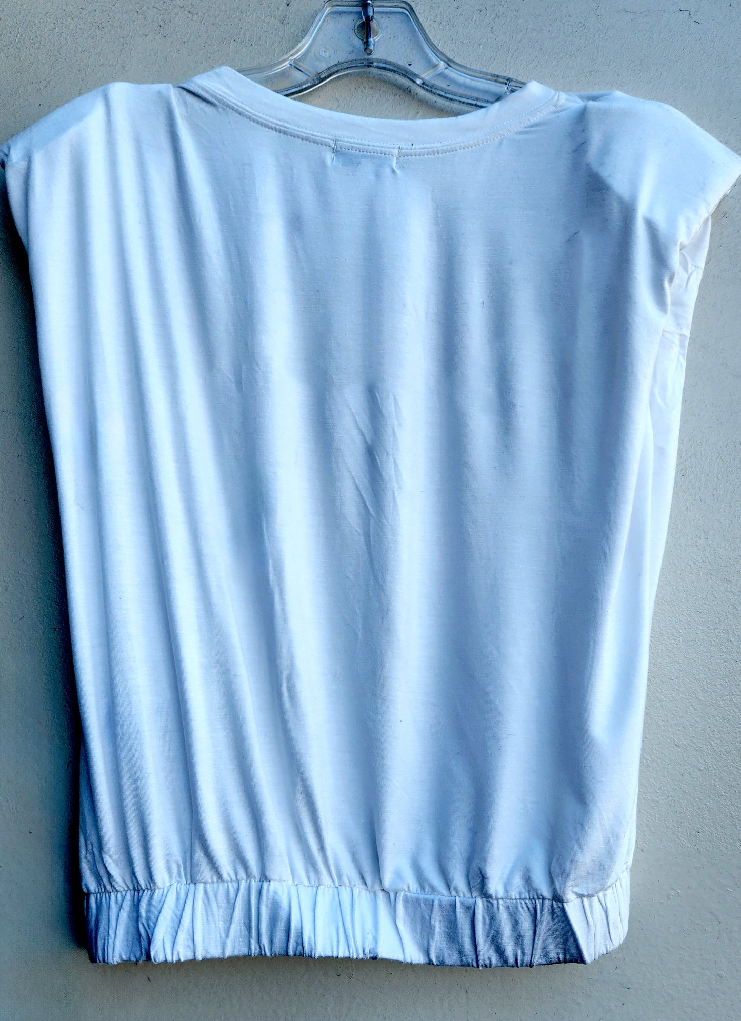 Kit & Sky Women's Sleeveless Top Color White Size M