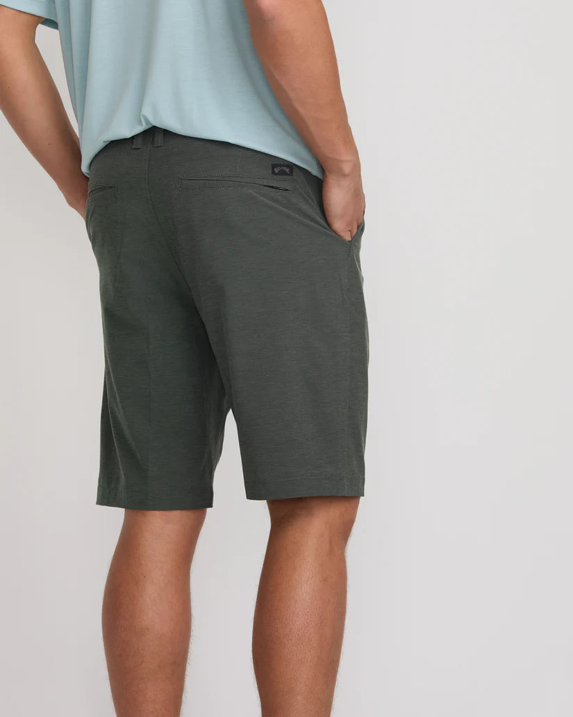 Billabong Men's Crossfire Submersible Hybrid Shorts Asphalt Size 30