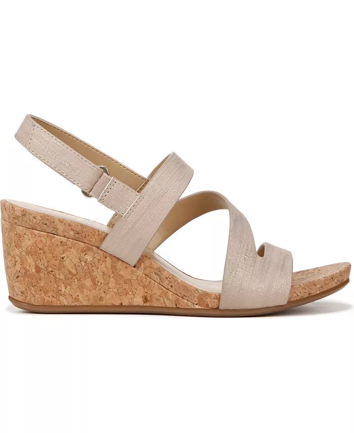 Naturalizer Women's Adria Wedge Sandal Fawn Faux Leather Size 7W