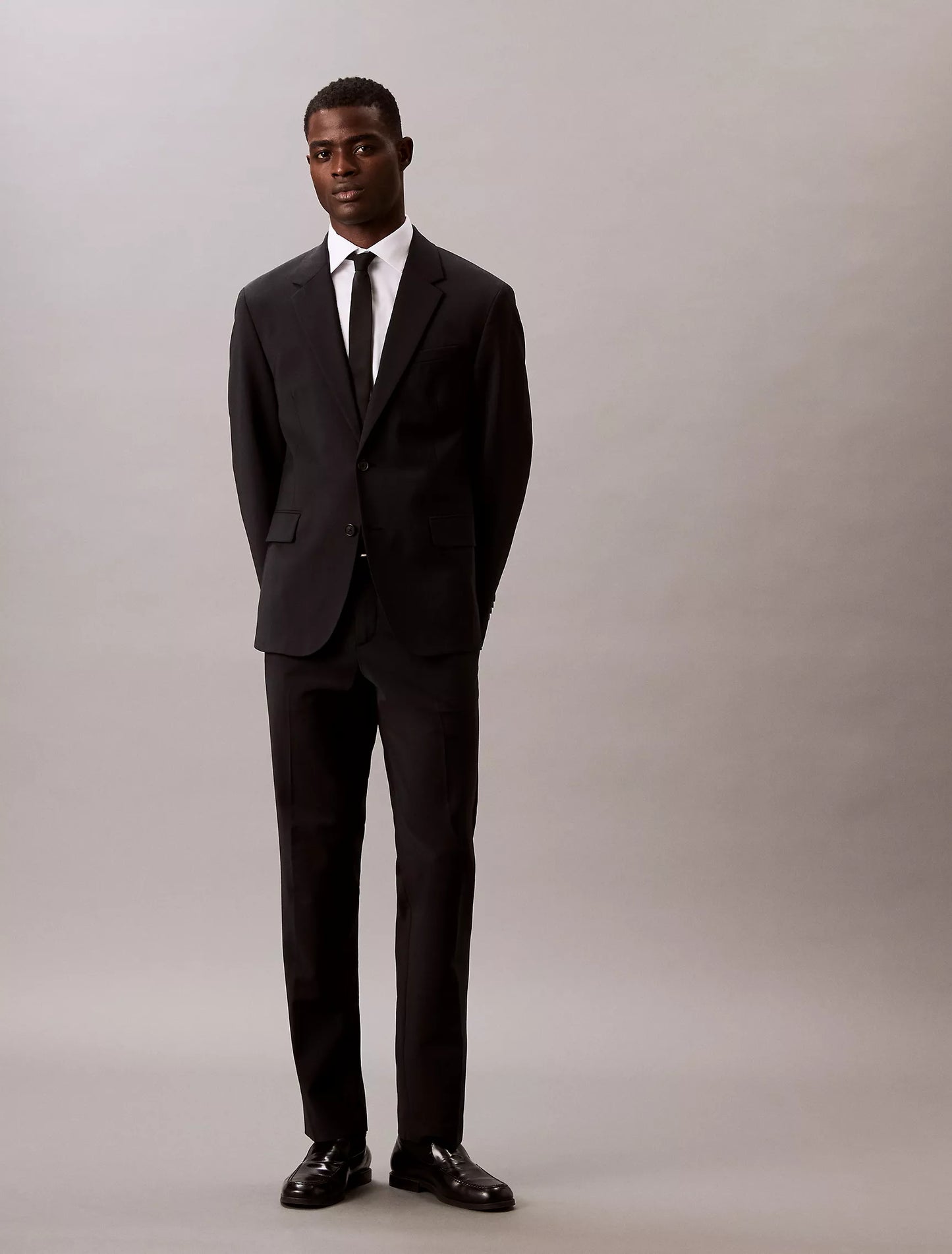 Calvin Klein STEEL+ Men's Solid Slim Fit Button-Down Shirt White 16 34/35 (No Tag)