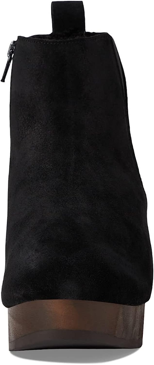 Andre Assous Women's SANAA Shoes Color Black Size 8M