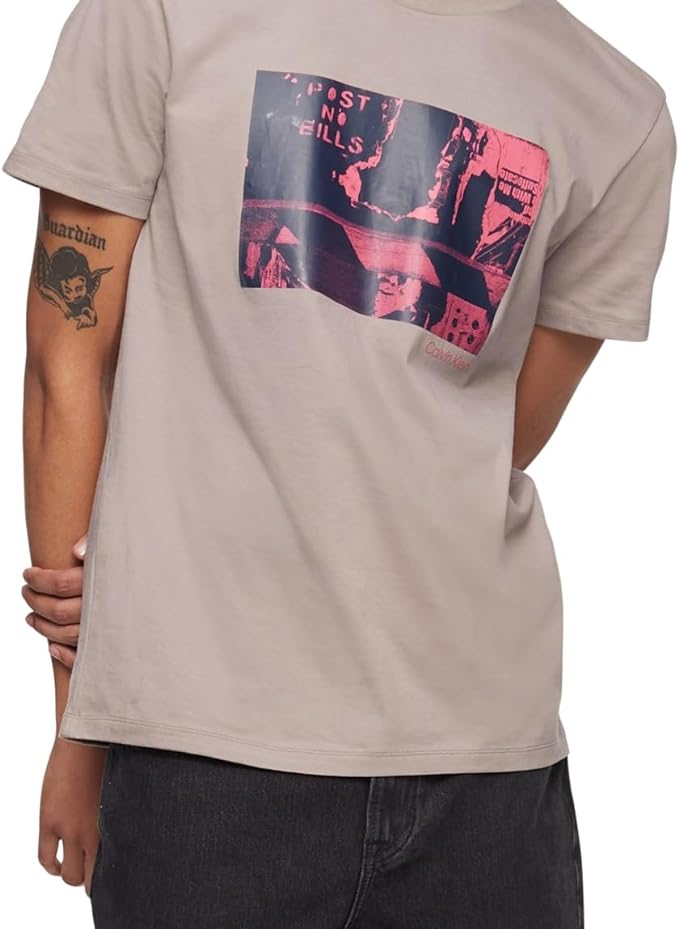 Calvin Klein Men's Relaxed Fit Monogram Logo T-Shirt Color Gray Dawn Size L