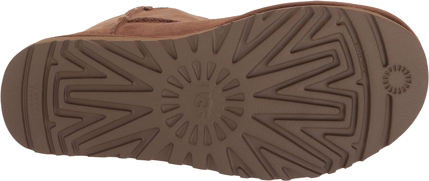 UGG Women's Bailey Logo Strap Boots Color Chestnut Size 8M
