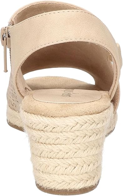 Easy Street Women's Serena Zip Wedge Sandal Sand Size 8.5W