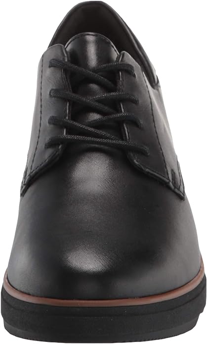 Clarks Women's Mazy Hyannis Oxford Color Black Leather Size 6.5M
