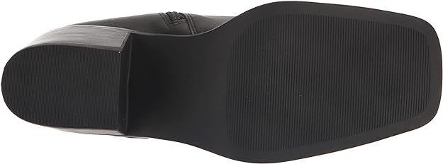 Steve Madden Women's Wells Snip-Toe Chelsea Ankle Boots  Color Black Leather Size 8.5M