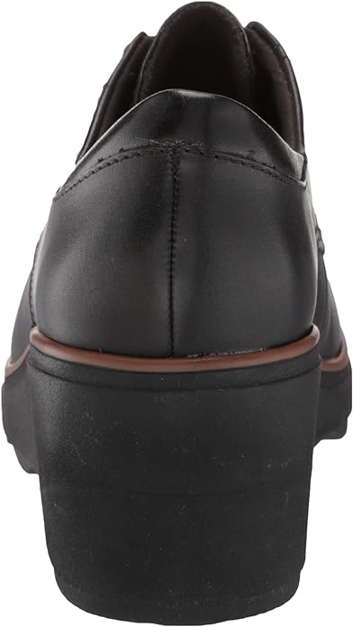 Clarks Women's Mazy Hyannis Oxford Color Black Leather Size 6.5M