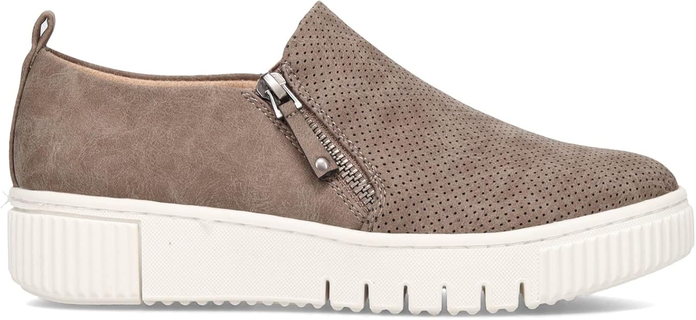Soul Naturalizer Women's Turner Slip-On Sneakers Grey Faux Leather Size 6W