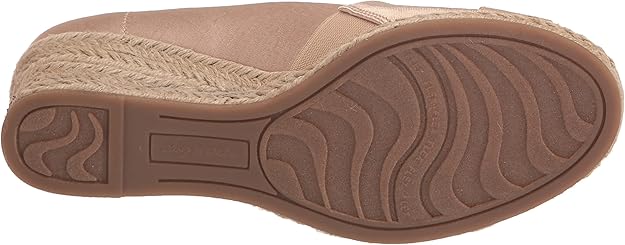 Easy Street Women's Jasper Wedge Sandal Natural Thai Silk Size 7W
