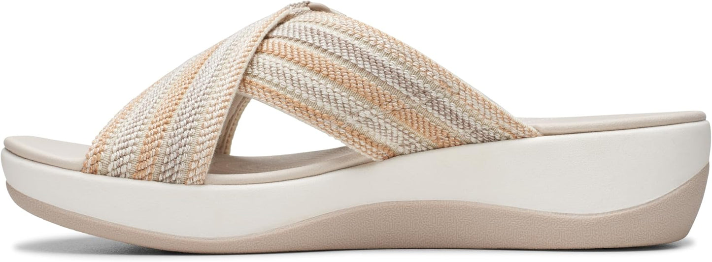 Clarks Women's Cloudsteppers Arla Wave Slide Sandal Beige Size 8