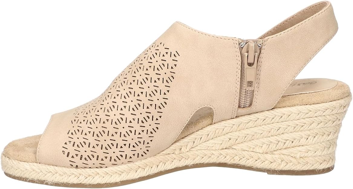 Easy Street Women's Serena Zip Wedge Sandal Sand Size 8.5W