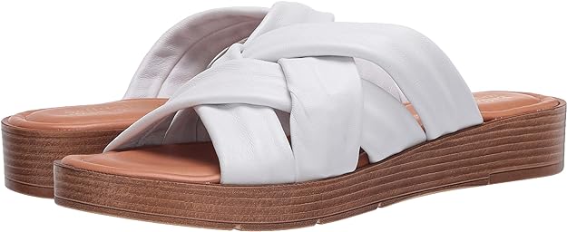 Bella Vita Women's Tor-Italy Wedge Sandal Color White Leather Size 7M