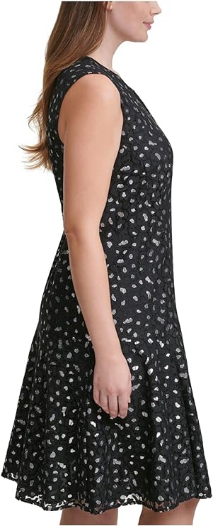 Tommy Hilfiger Women's Lace Metallic Cocktail & Party Dress Color Black/Silver Size 4