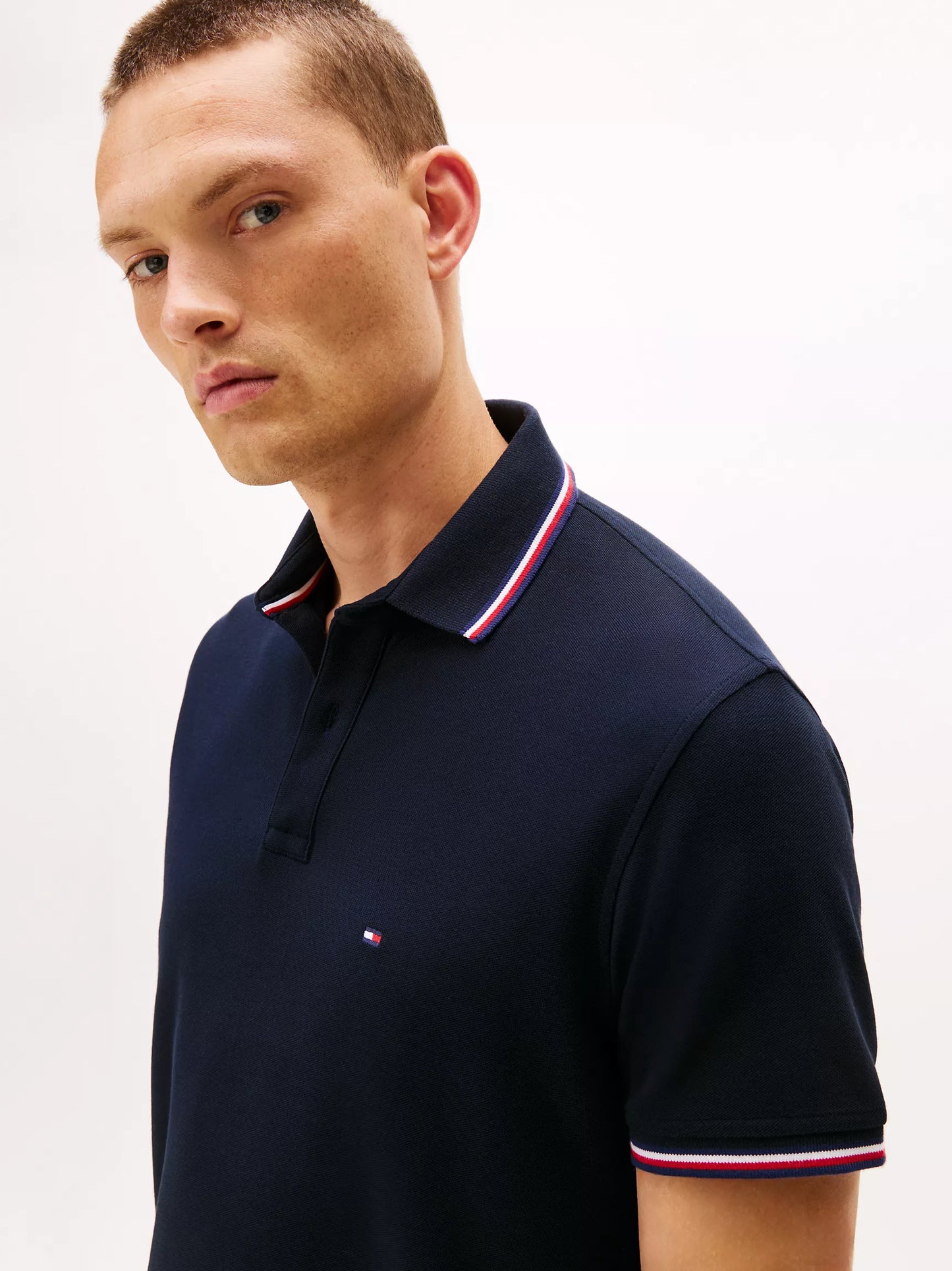 Tommy Hilfiger Men's 1985 Slim-Fit Tommy Wicking Polo Desert Sky Size M