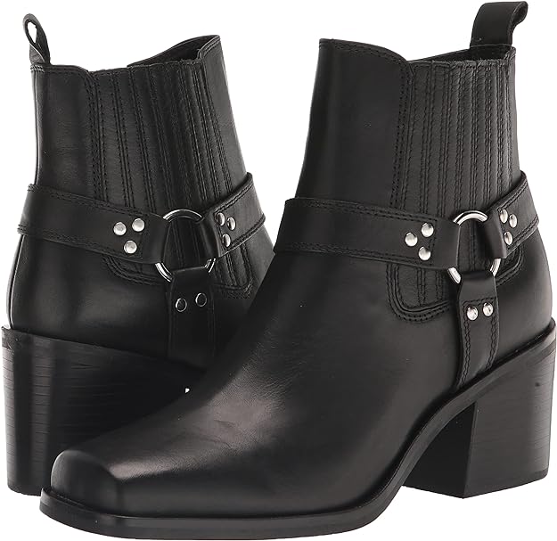 Steve Madden Women's Wells Snip-Toe Chelsea Ankle Boots  Color Black Leather Size 8.5M