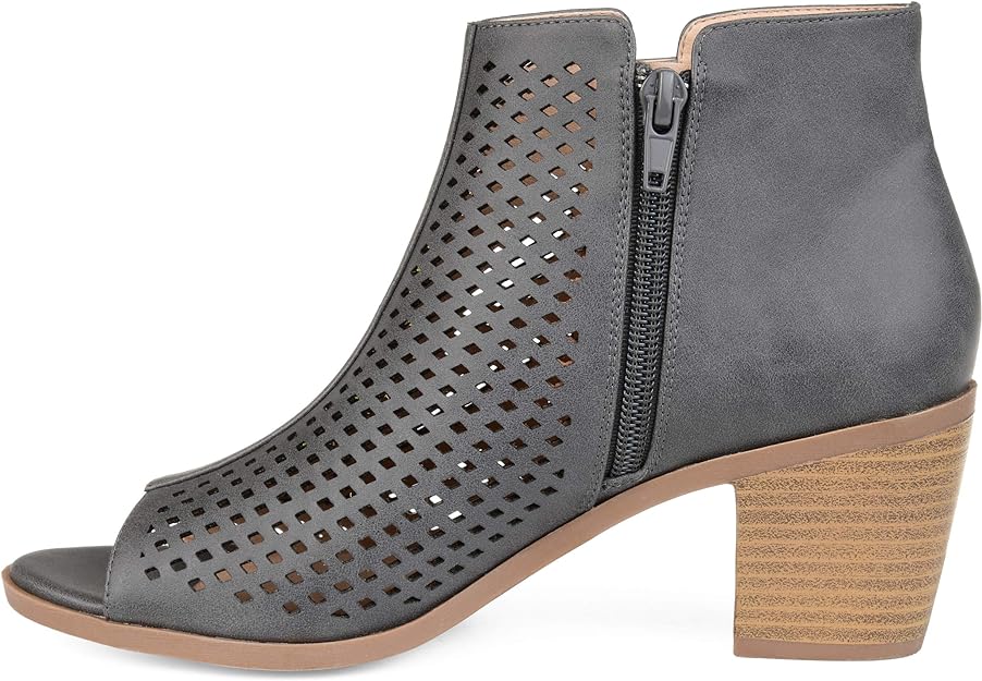 Journee Collection Women's Harlem Heeled Booties Color Gray Size 8.5M