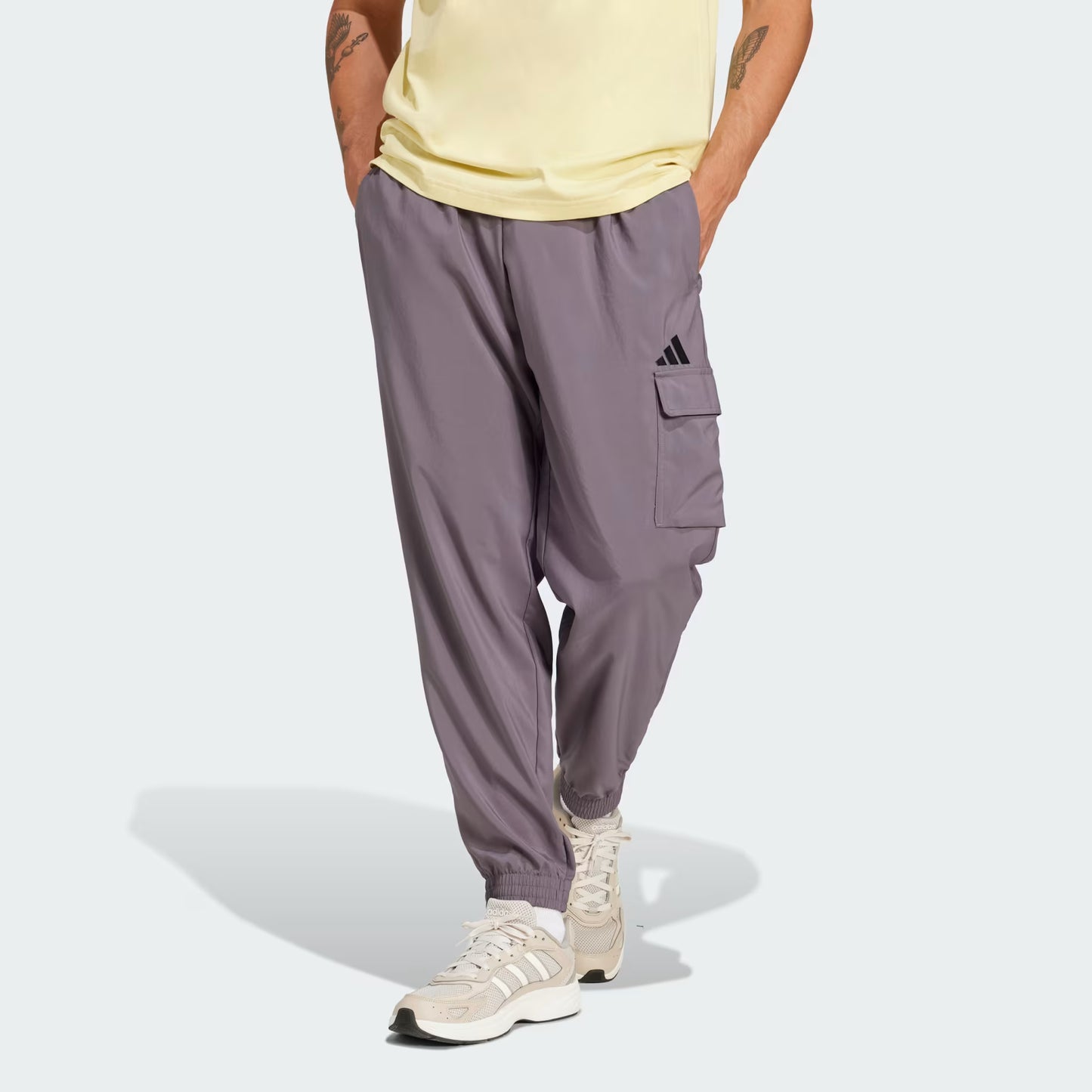 adidas Men's Regular-Fit Essentials Cargo Pants Gray Size L