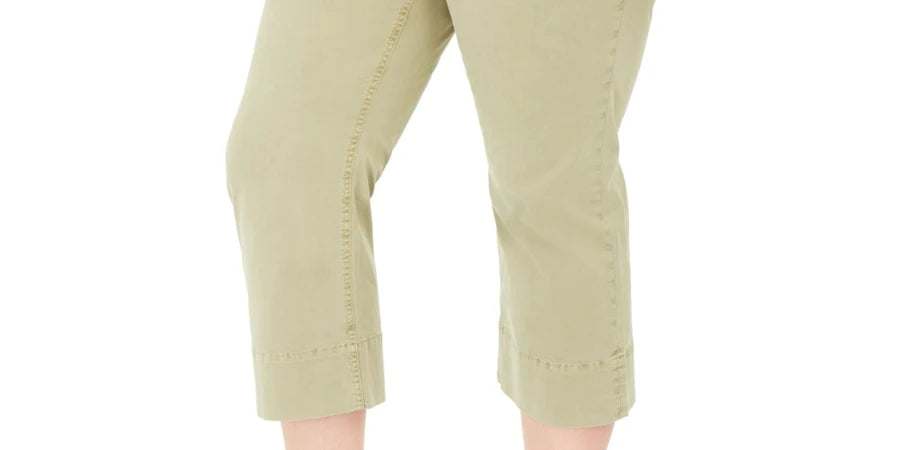 Celebrity Pink Women's Plus Size Montauk Cropped Pants Color Green Size 18
