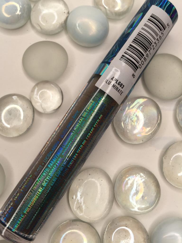 NYX Professional Makeup Avatar Il-uminate Bioluminescent Lip Gloss Green