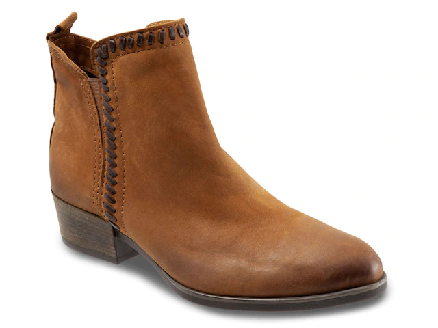 Bueno Bueno Women's Lodi Booties Color Medium Brown Size 10M