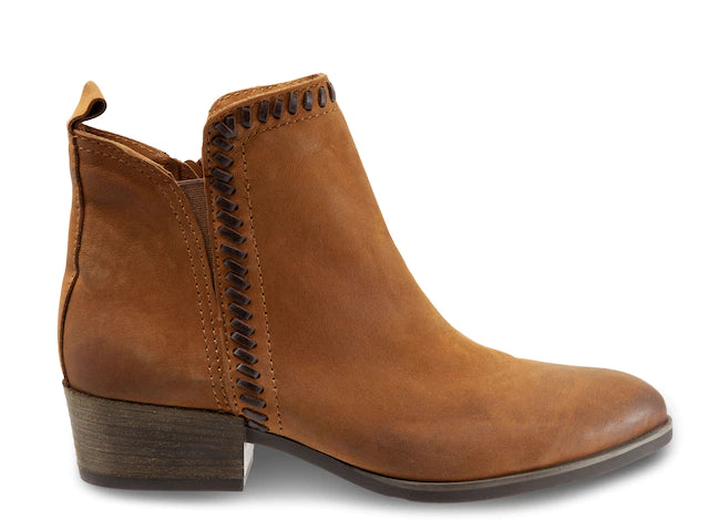 Bueno Bueno Women's Lodi Booties Color Medium Brown Size 10M