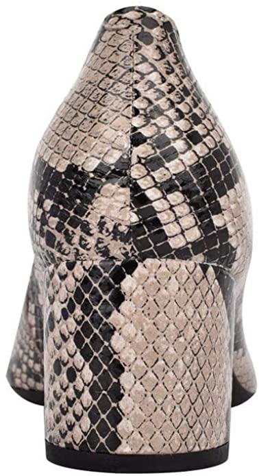 Evolve By Easy Spirit Women's Robin Slip On Color Cream/Black Snake Size 7.5B(M)