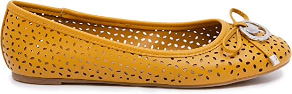 Nautica Women's Cut Out Perforated Slip On Ballet Flats Color Seaback 2/Mimosa Size 6M