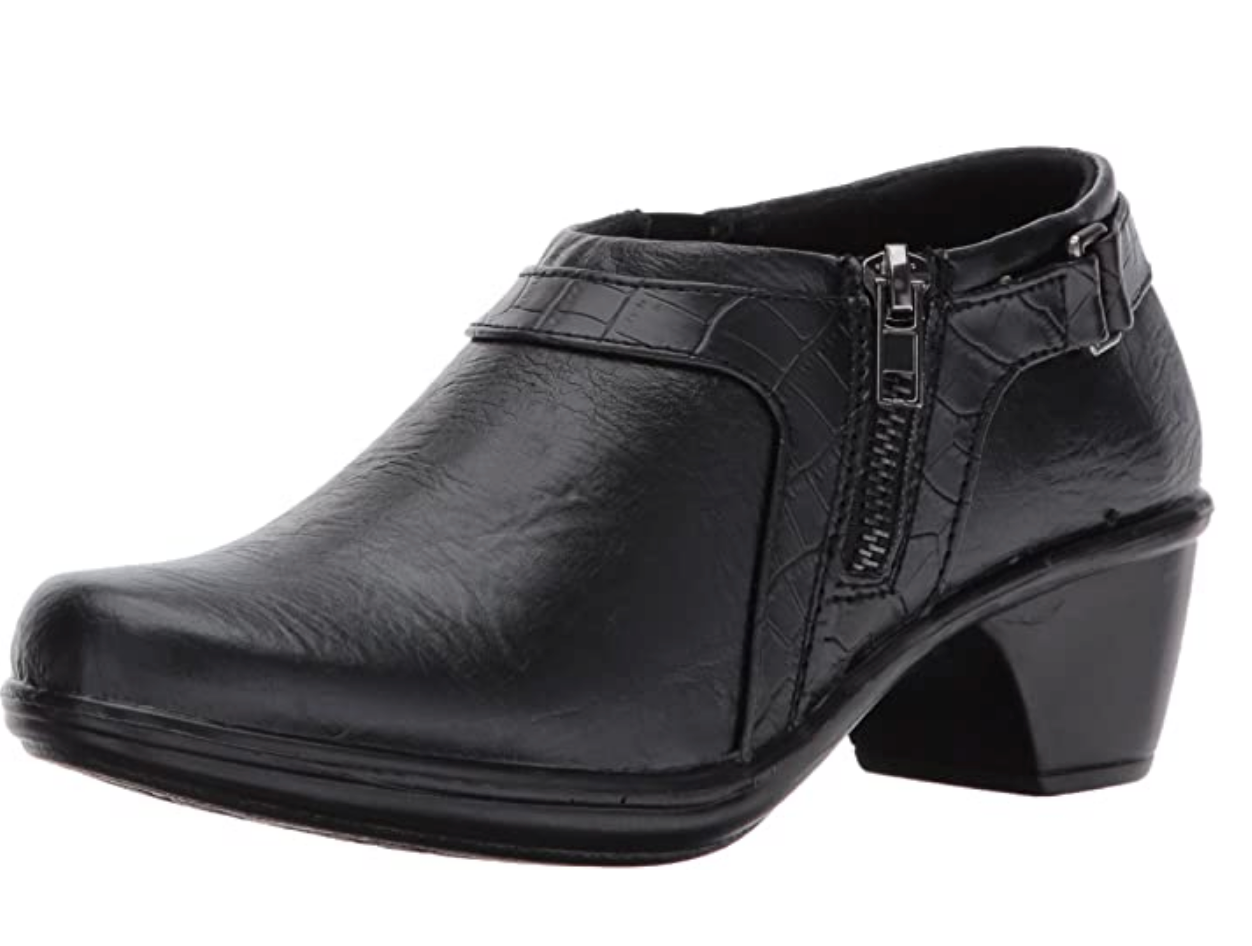 Easy Street Women's Devo Ankle Bootie, Black/Crocodile