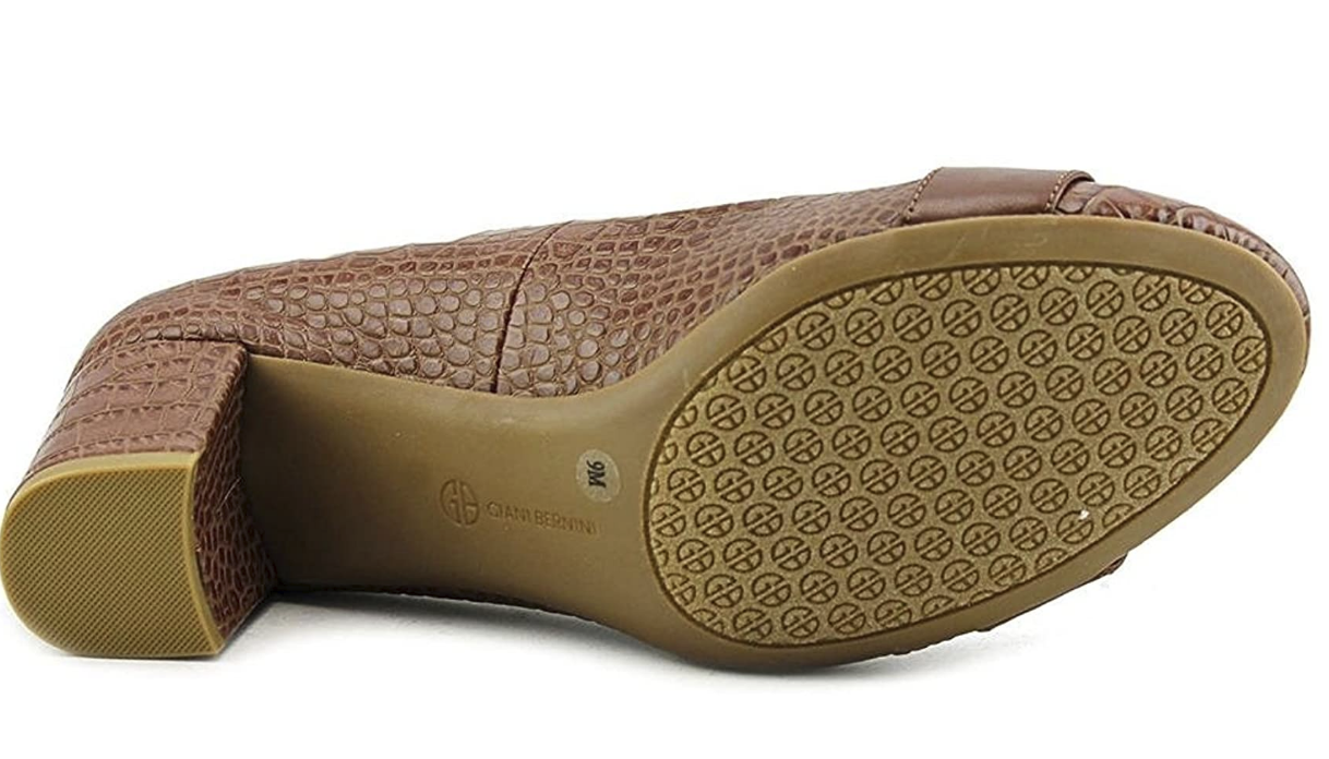 Giani Bernini Lorenn Women Round Toe Leather Tan Heels, Nut/Maple Size 9M
