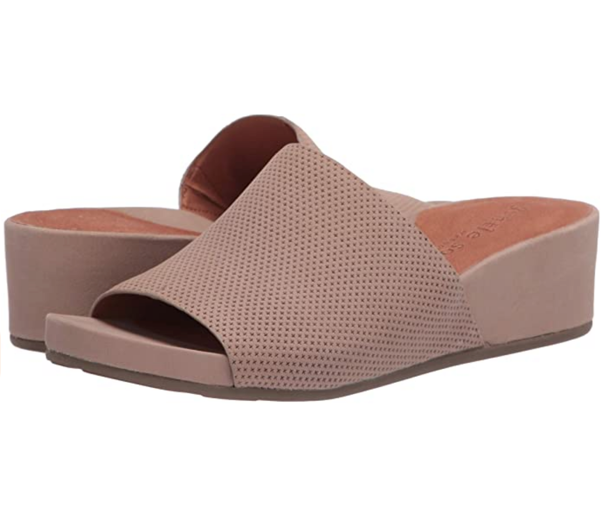 Gentle Souls by Kenneth Cole Women's Slip-On Wedge Sandals Mushroom Size 7