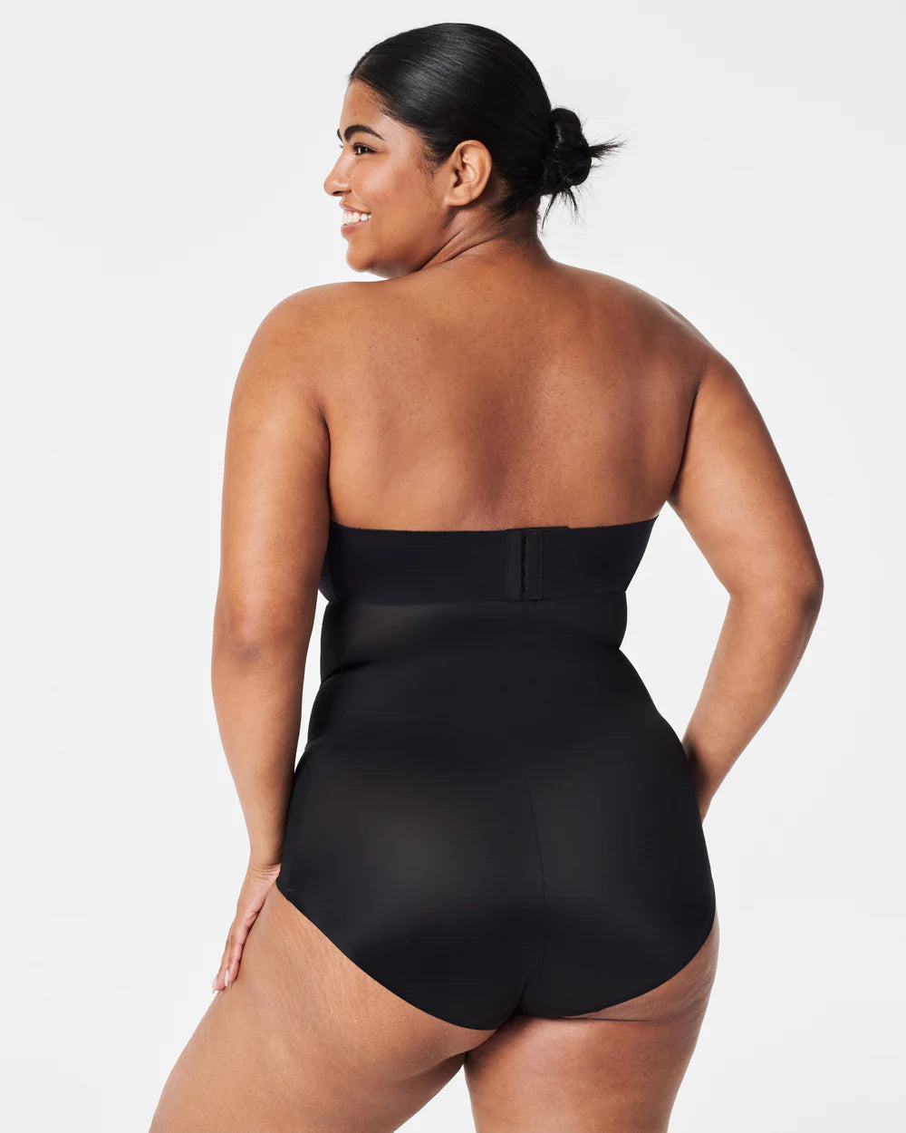 SPANX Women's Thinstincts High-Waist Invisible Shaping Brief  Very Black Size L