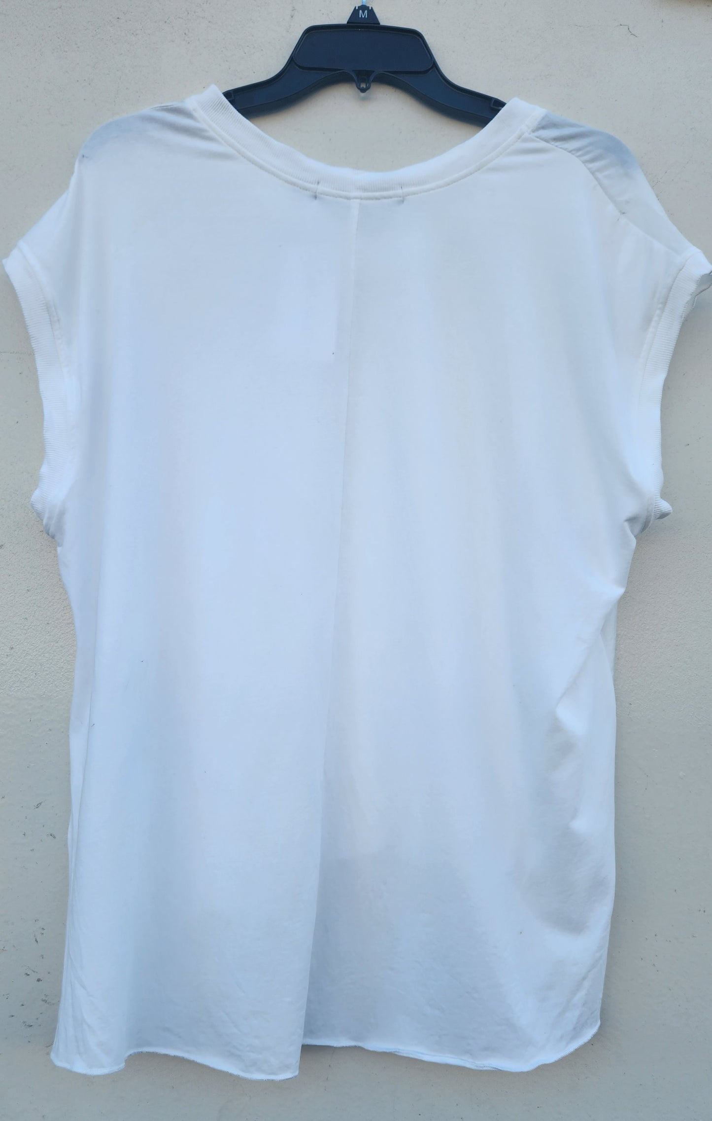 Calvin Klein Jeans Women's Sleeveless Shirt  Color White Size M
