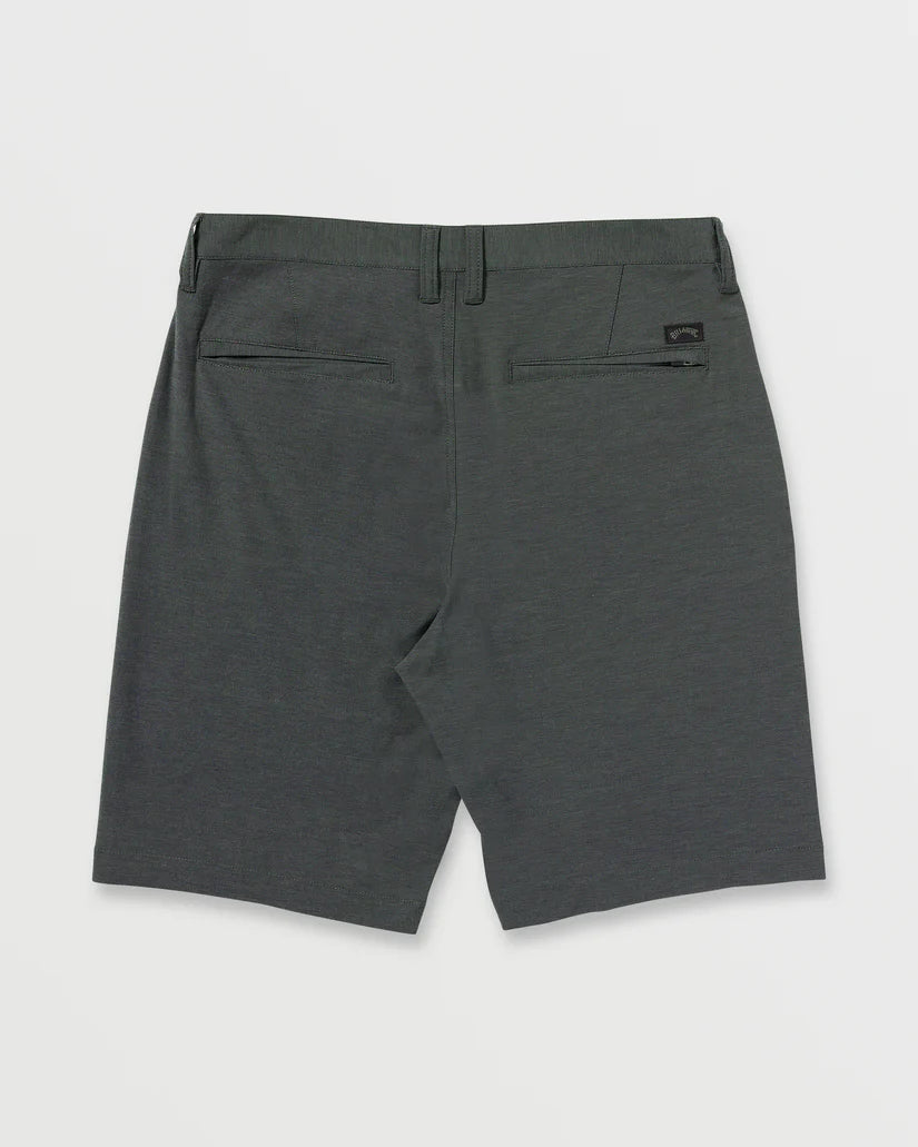 Billabong Men's Crossfire Submersible Hybrid Shorts  Asphalt Size 30