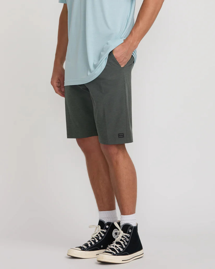 Billabong Men's Crossfire Submersible Hybrid Shorts  Asphalt Size 30