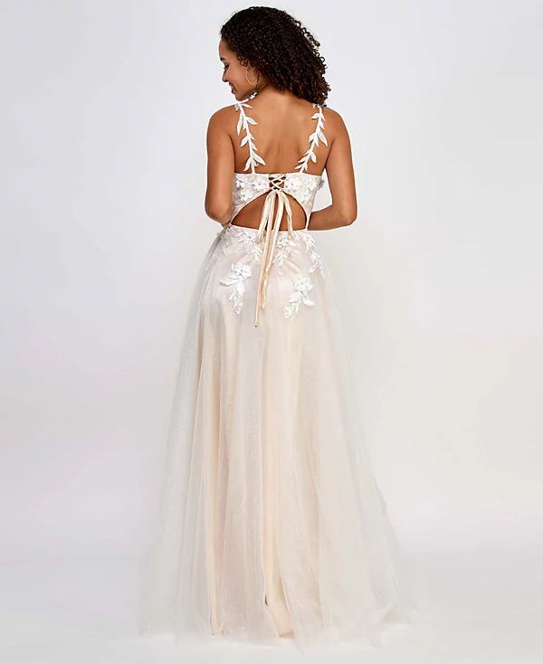 Say Yes Juniors Embellished Flower-Bodice Ball Gown  Color Ivory/frnc Size 5/6