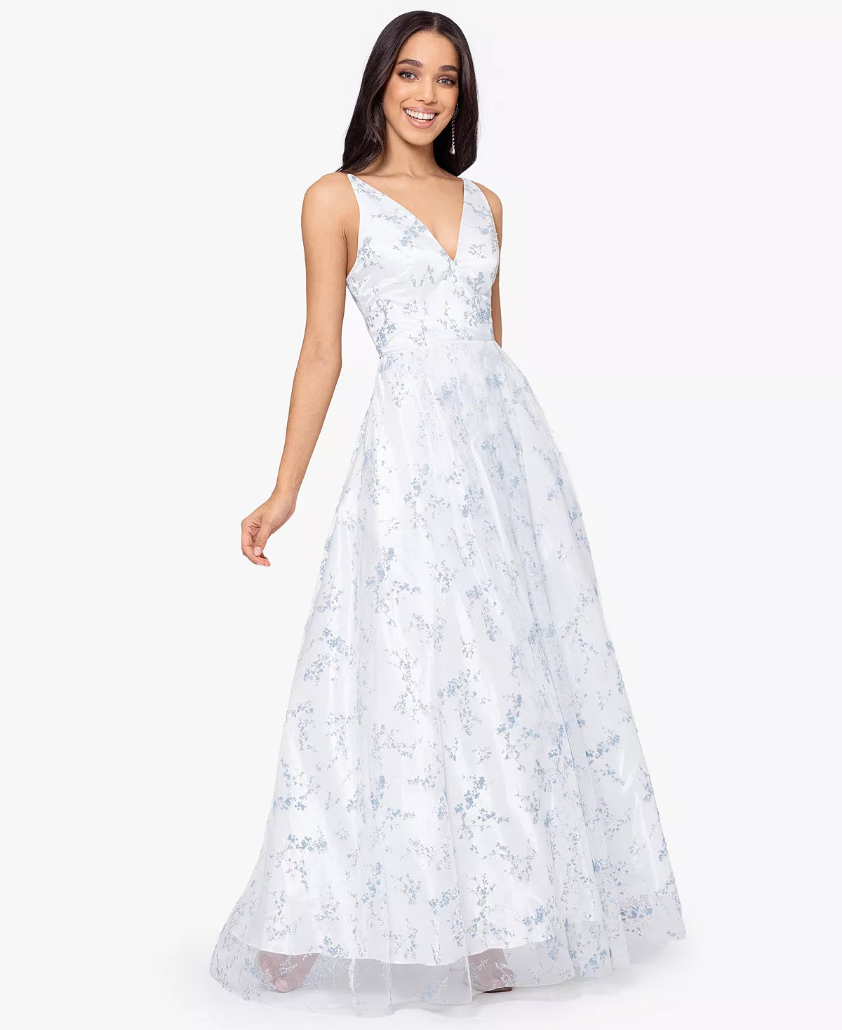 Blondie Nites Juniors Glittered Lace-Up Gown  Color White Size 1