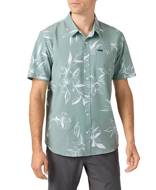 O'Neill Men's Traveler Traverse Short Sleeve Relaxed Shirt  Seagrass Size M