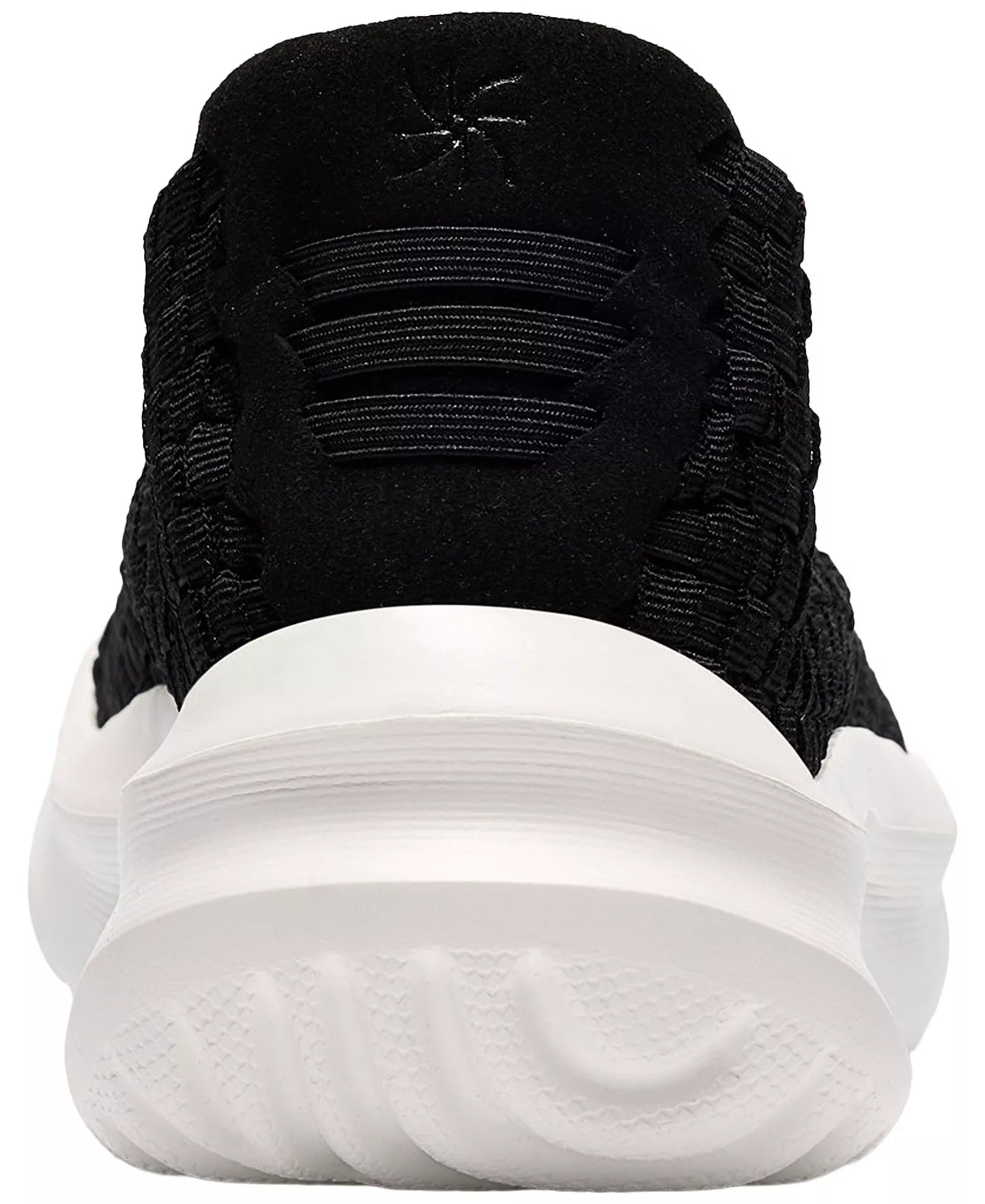 Clarks Women's Cloudsteppers Solevana Weave Slip On Sneakers  Black Size 9