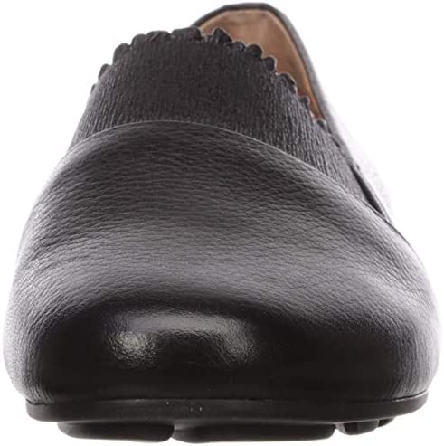 Gentle Souls by Kenneth Cole Women's Eugene Ruffle Slipper Loafer  Color Black Size 9M