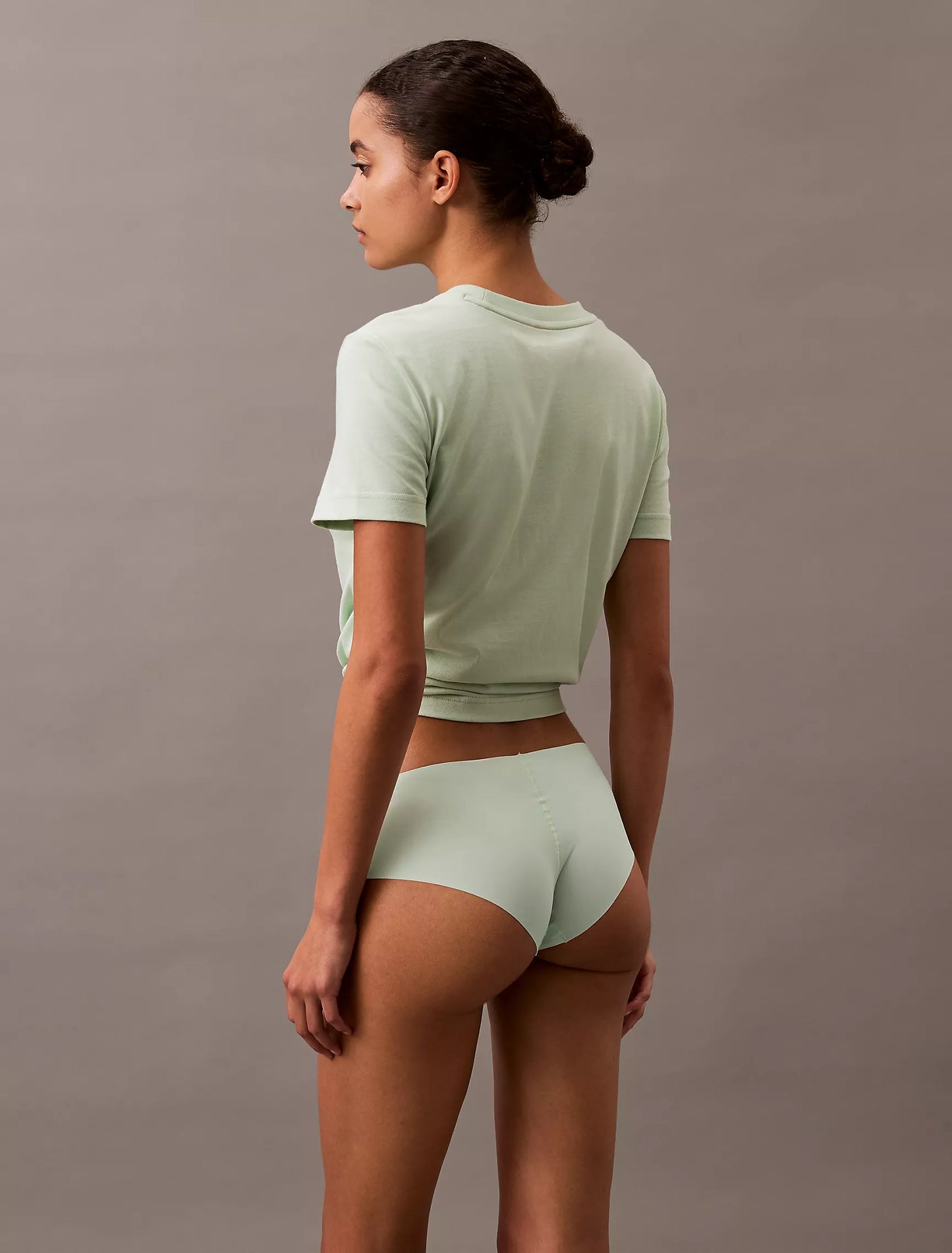 Calvin Klein Women's Invisibles Microfiber Stretch Hipster Underwear  Stratosphere Size XS