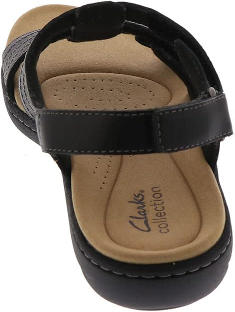 Clarks Women's Laurieann Vine Strappy Flat Sandal  Black Leather Size 8