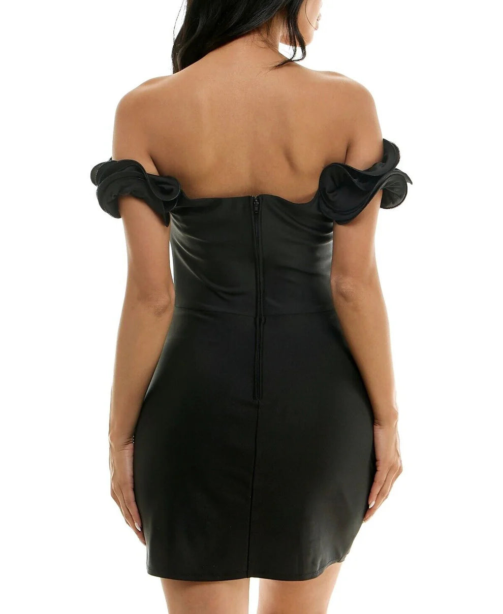 B Darlin Juniors Ruffled Off-The-Shoulder Bodycon Dress Color Black Si – DDT Boutique