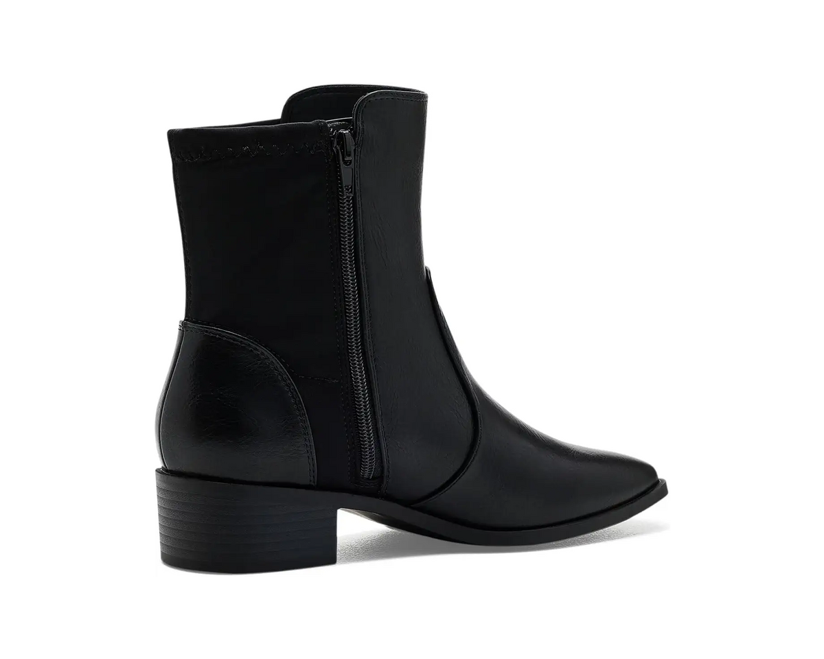 Journee Collection Women's Renna Chelsea Boots   Black Smooth Size 7.5