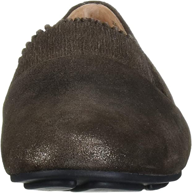 Gentle Souls by Kenneth Cole Women's Eugene Ruffle Slipper Loafer  Color Bronze Size 6.5M