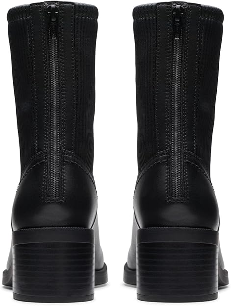 Clarks Women's Lileigh Holly Ankle Boots  Black Leather Size 7