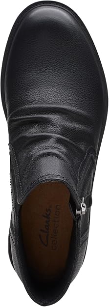 Clarks Women's Hearth Dove Lug Sole Ruched Booties  Black Leather Size 6.5