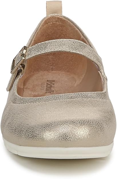 Dr. Scholl's Women's Timeless Mary Jane Flat  Gold Smooth Size 7