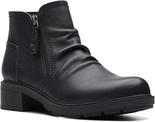 Clarks Women's Hearth Dove Lug Sole Ruched Booties  Black Leather Size 6.5