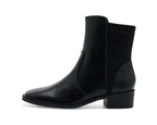Journee Collection Women's Renna Chelsea Boots   Black Smooth Size 7.5