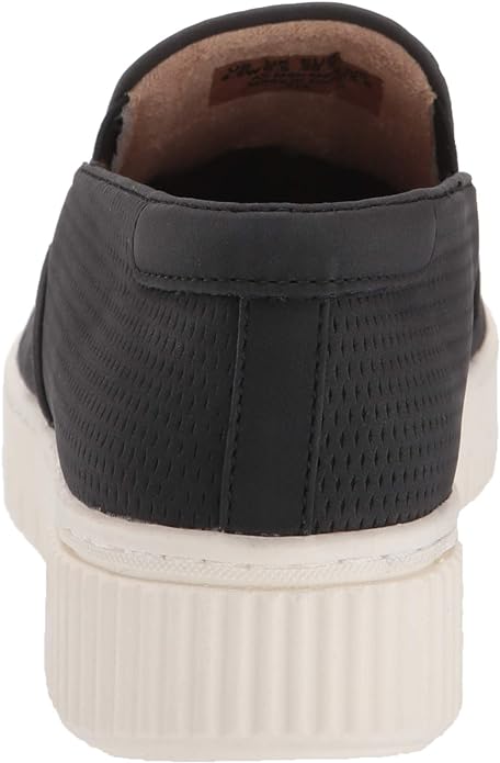 Soul Naturalizer Women's Tia Slip-on Sneakers  Color Black Faux Leather Size 10M
